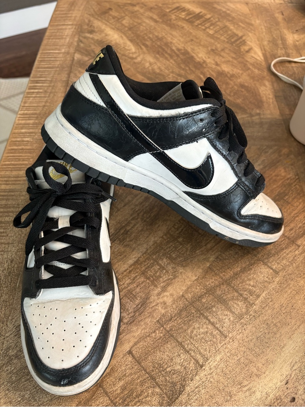 Nike dunks low world champs